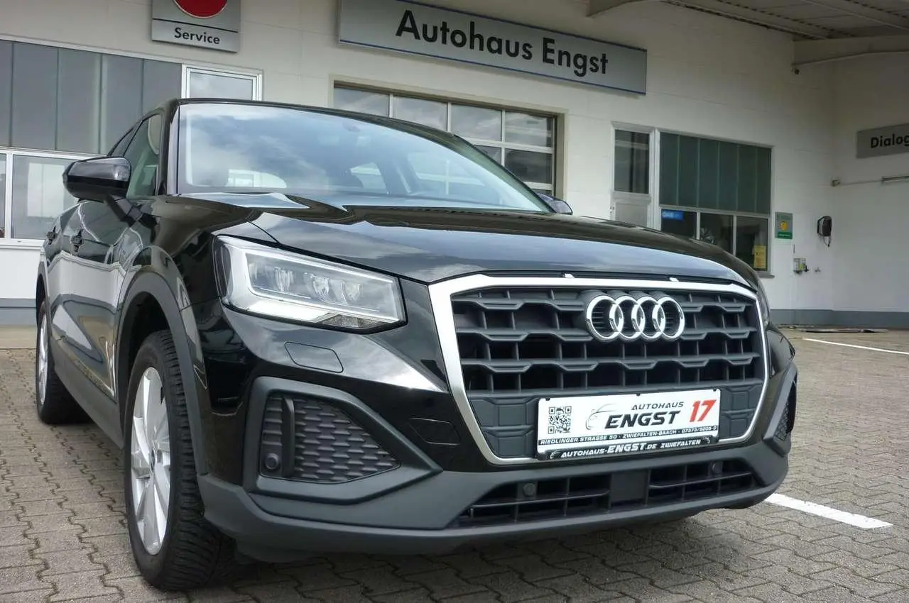 Photo 1 : Audi Q2 2021 Essence