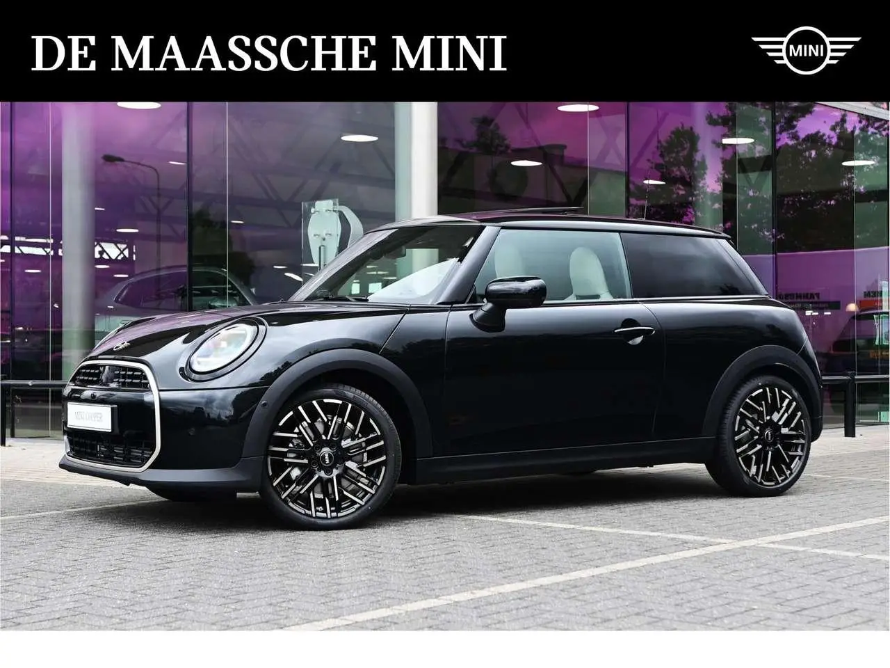 Photo 1 : Mini Cooper 2024 Petrol