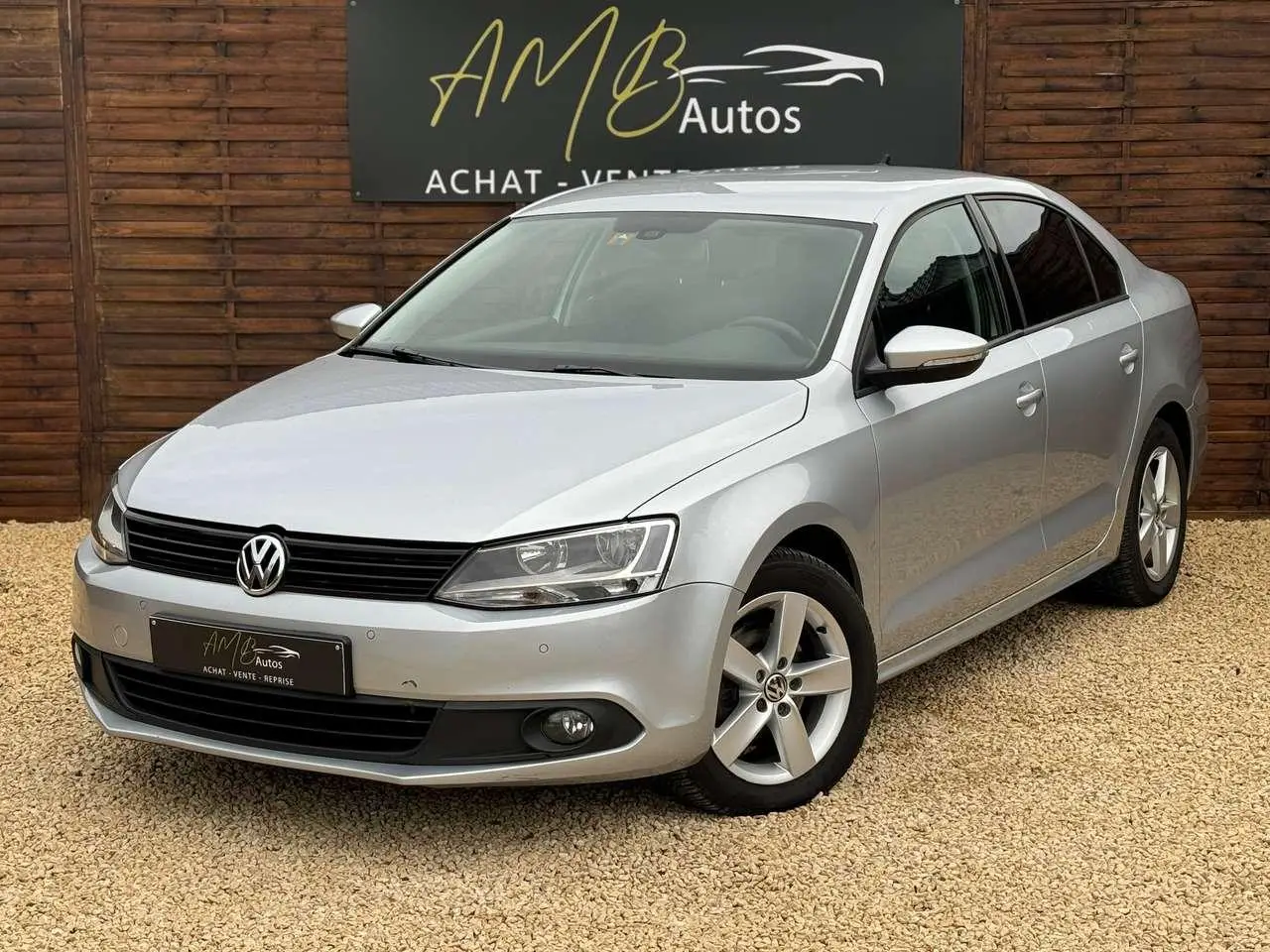 Photo 1 : Volkswagen Jetta 2014 Diesel