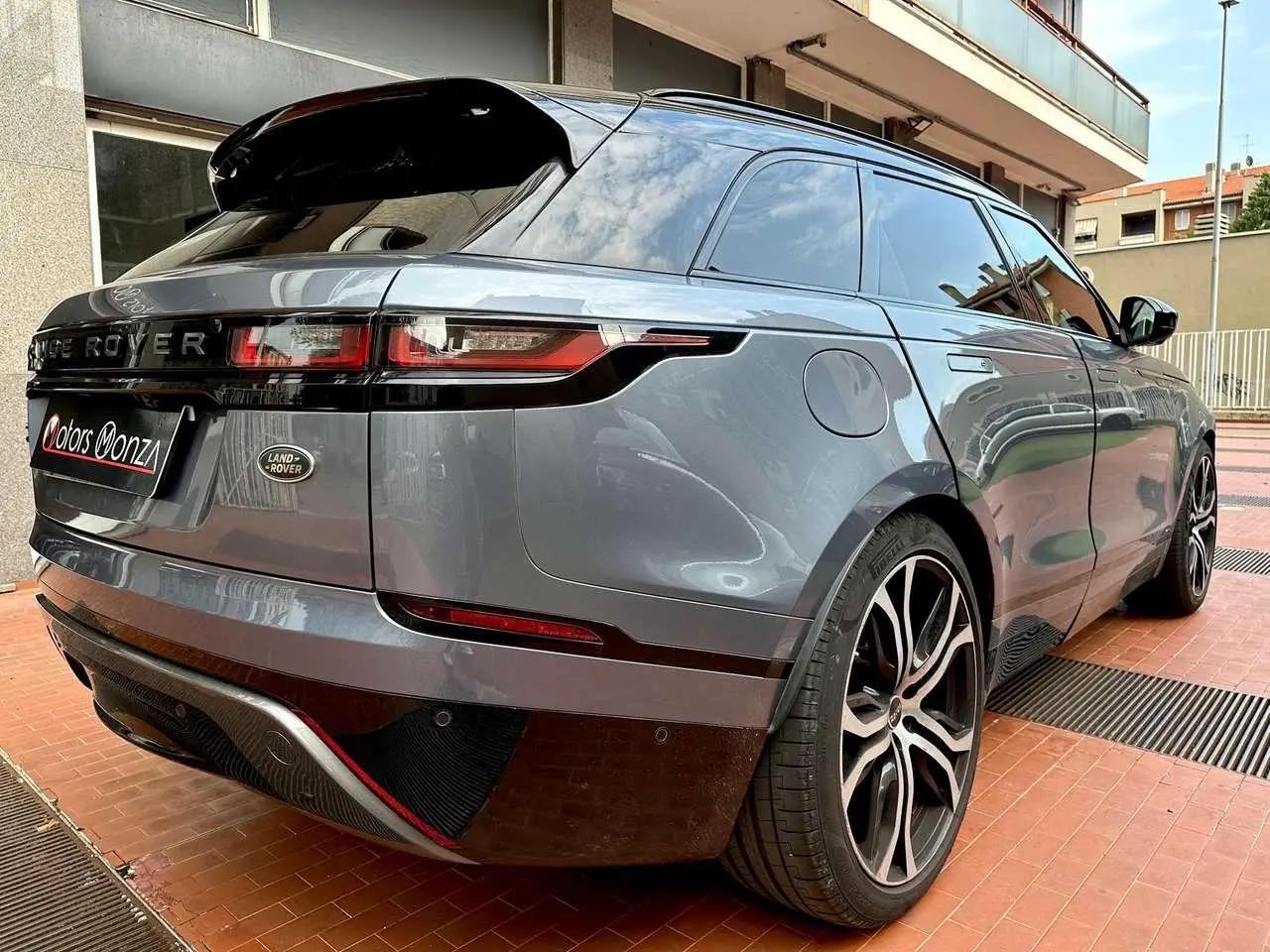 Photo 1 : Land Rover Range Rover Velar 2018 Diesel