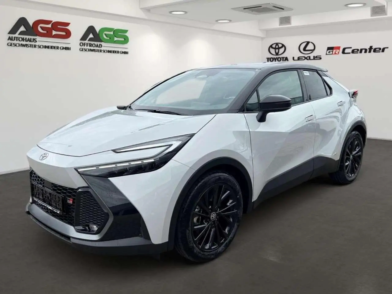 Photo 1 : Toyota C-hr 2024 Hybrid