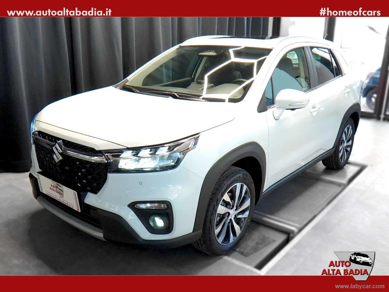 Photo 1 : Suzuki S-cross 2024 Petrol