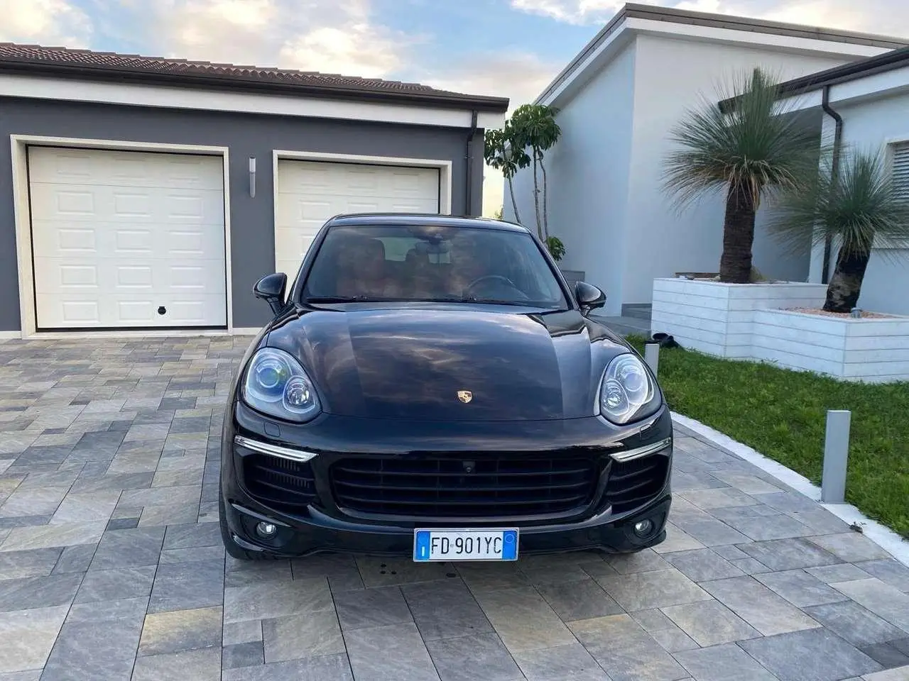 Photo 1 : Porsche Cayenne 2016 Diesel