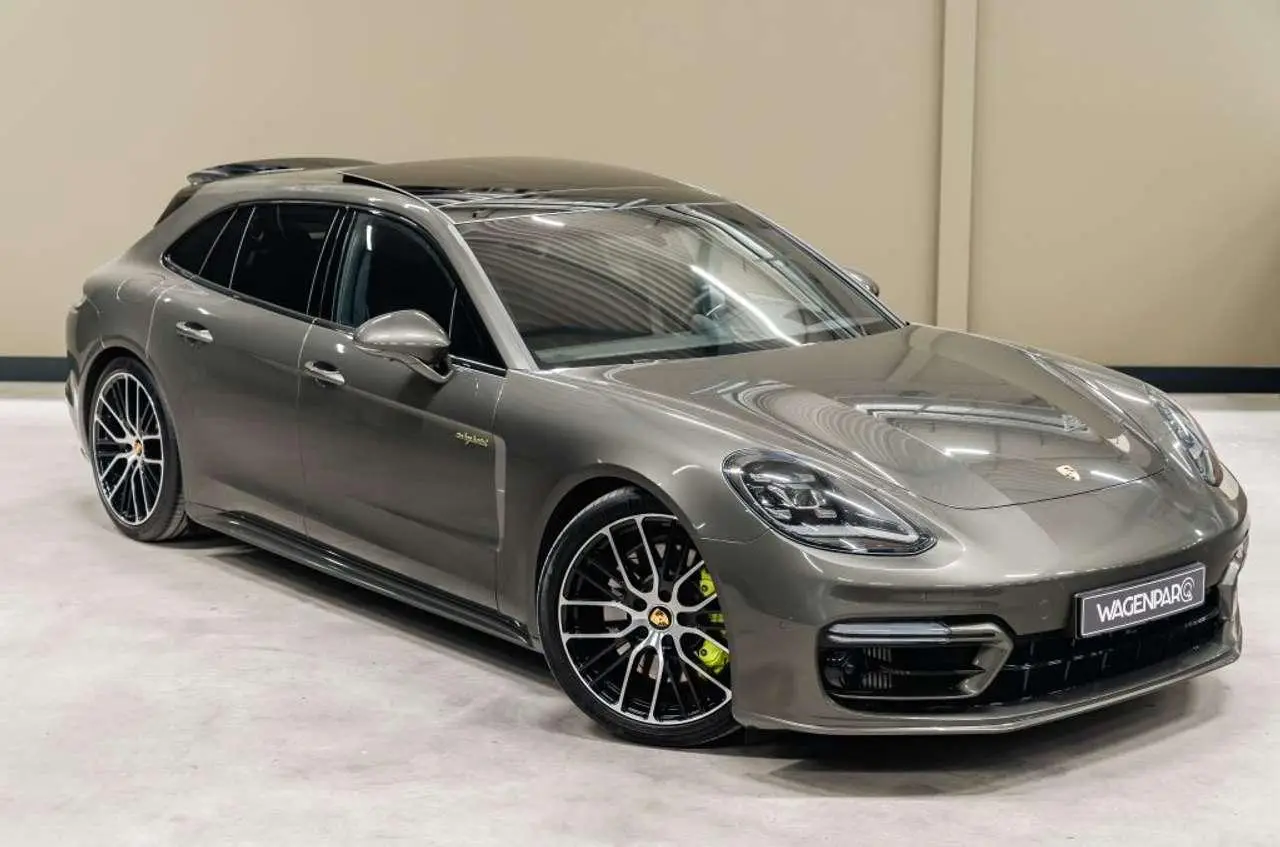 Photo 1 : Porsche Panamera 2024 Hybride