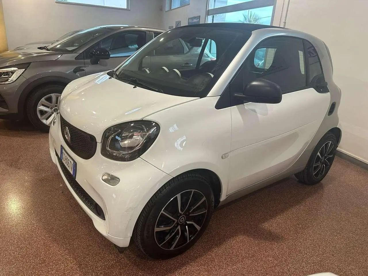 Photo 1 : Smart Fortwo 2019 Essence