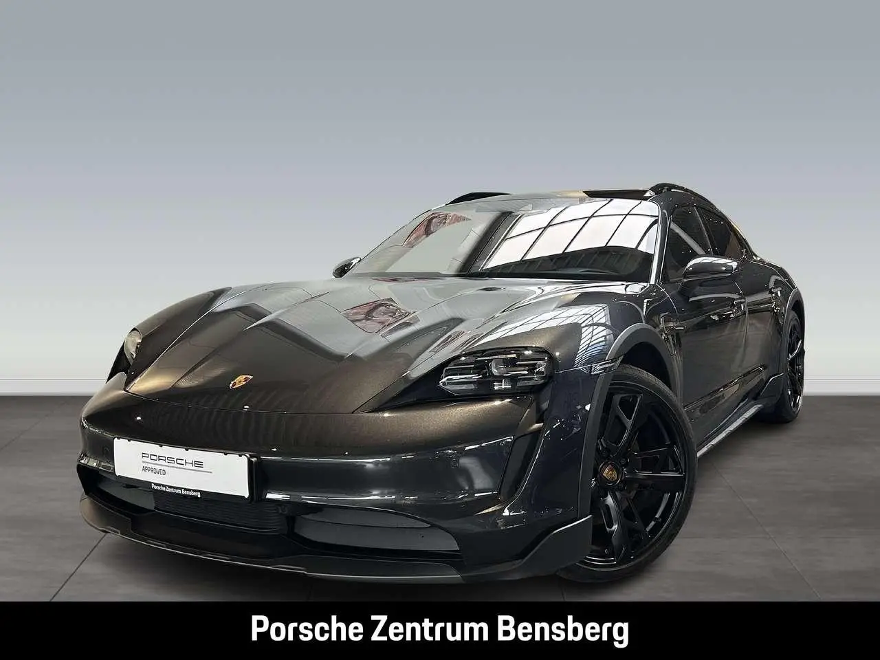 Photo 1 : Porsche Taycan 2023 Électrique