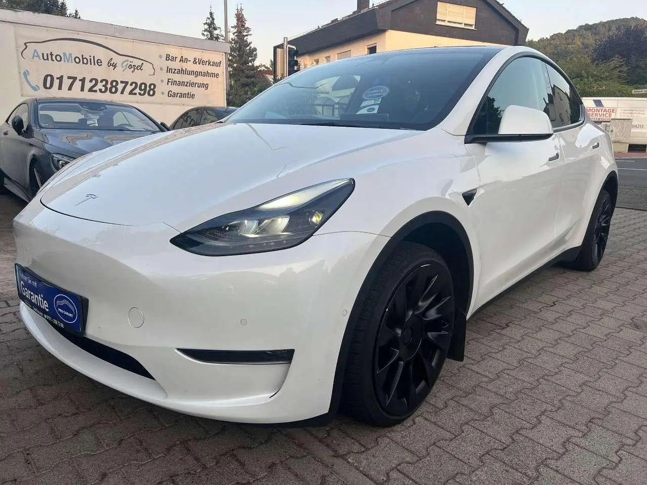 Photo 1 : Tesla Model Y 2022 Électrique