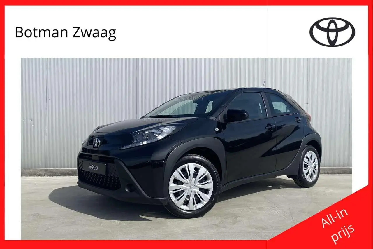 Photo 1 : Toyota Aygo X 2024 Petrol