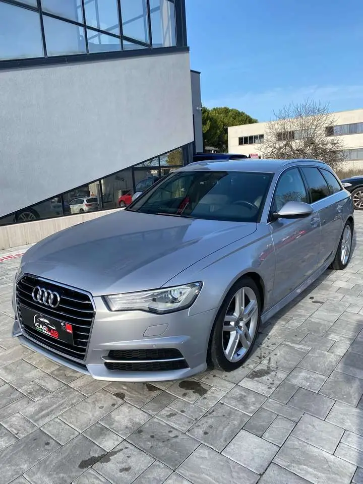 Photo 1 : Audi A6 2016 Diesel