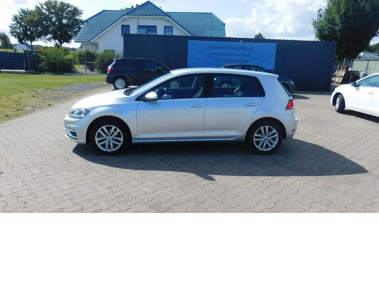 Photo 1 : Volkswagen Golf 2019 Petrol