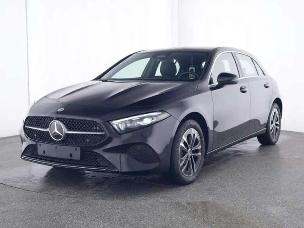 Photo 1 : Mercedes-benz Classe A 2023 Hybrid