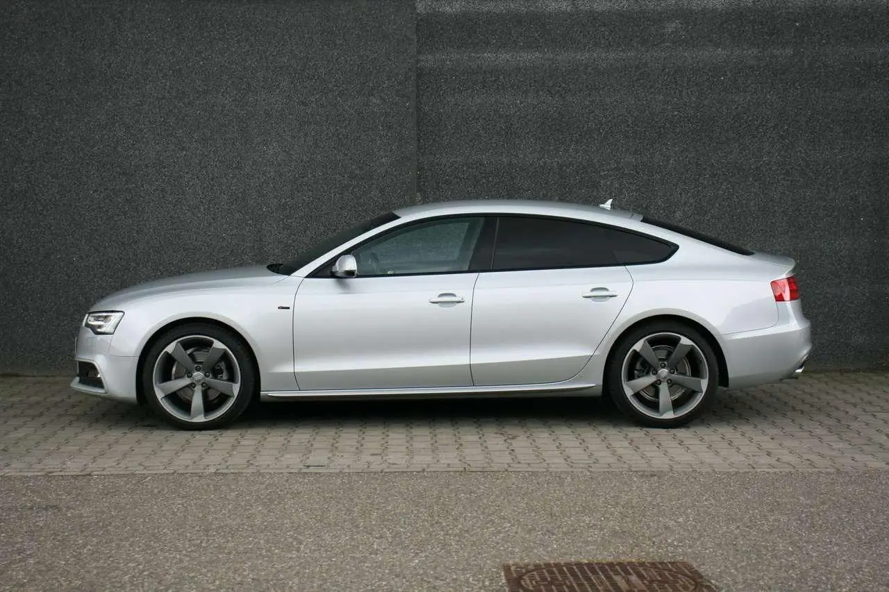 Photo 1 : Audi A5 2014 Petrol