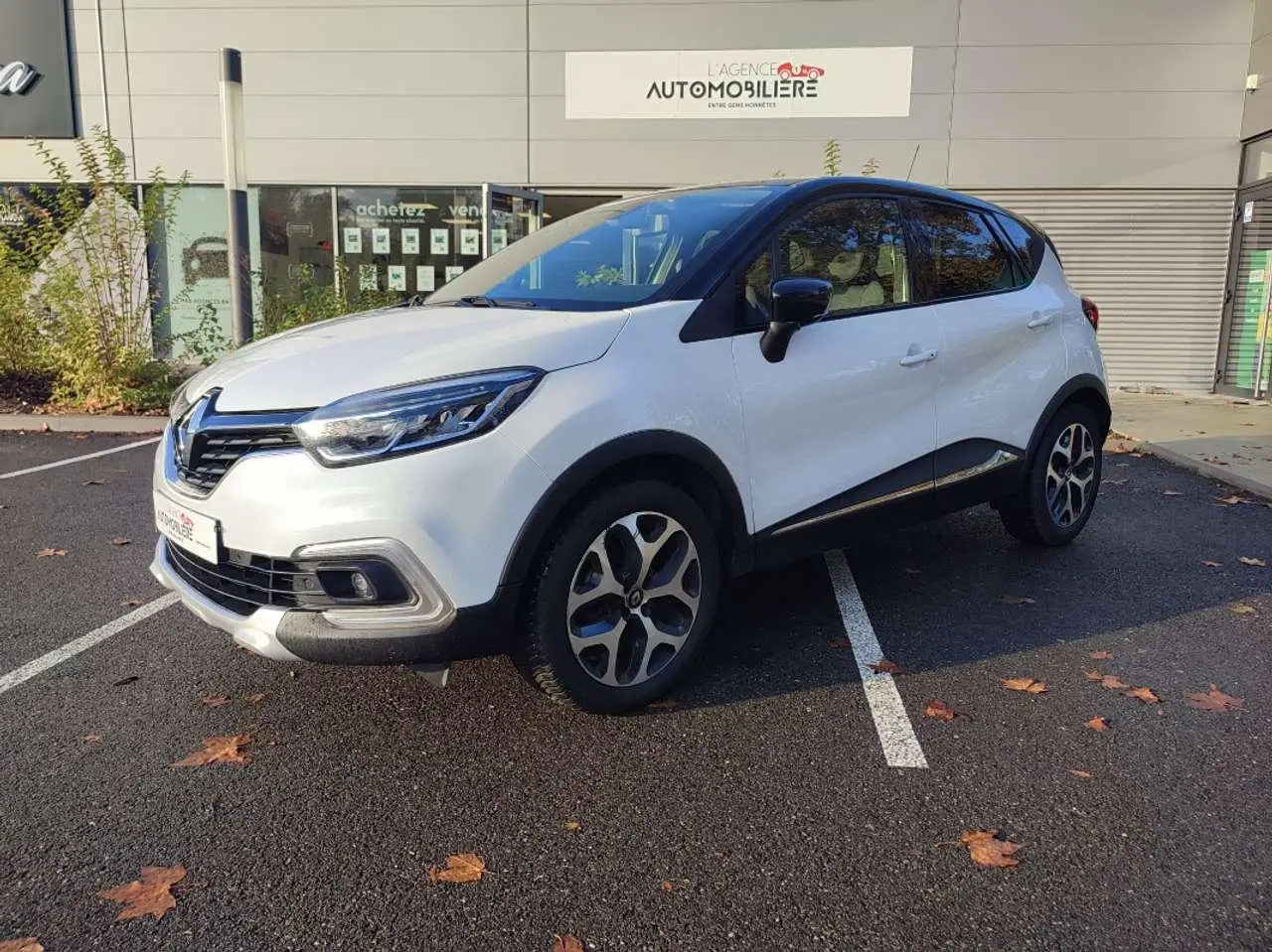 Photo 1 : Renault Captur 2019 Petrol