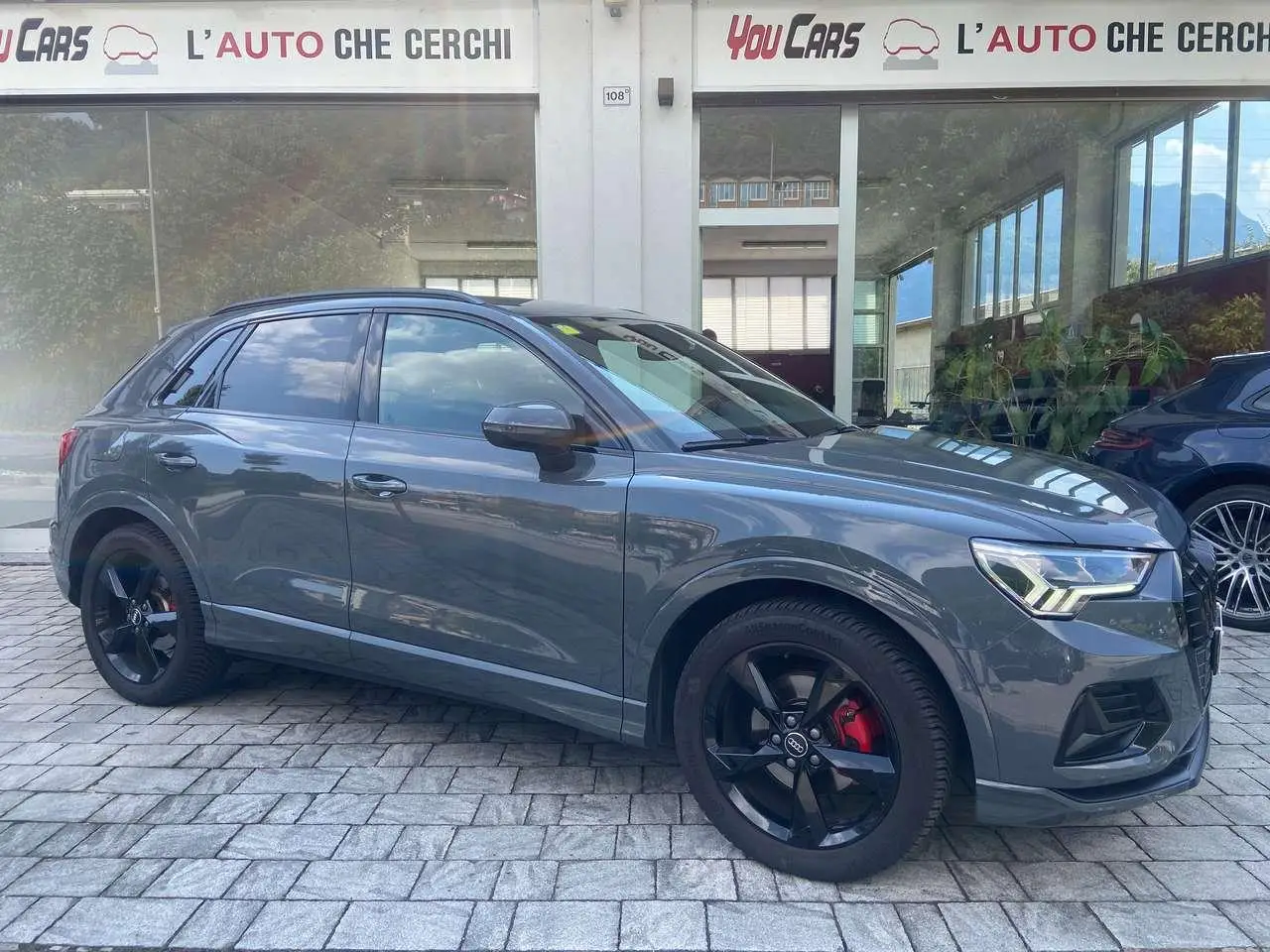 Photo 1 : Audi Q3 2019 Petrol