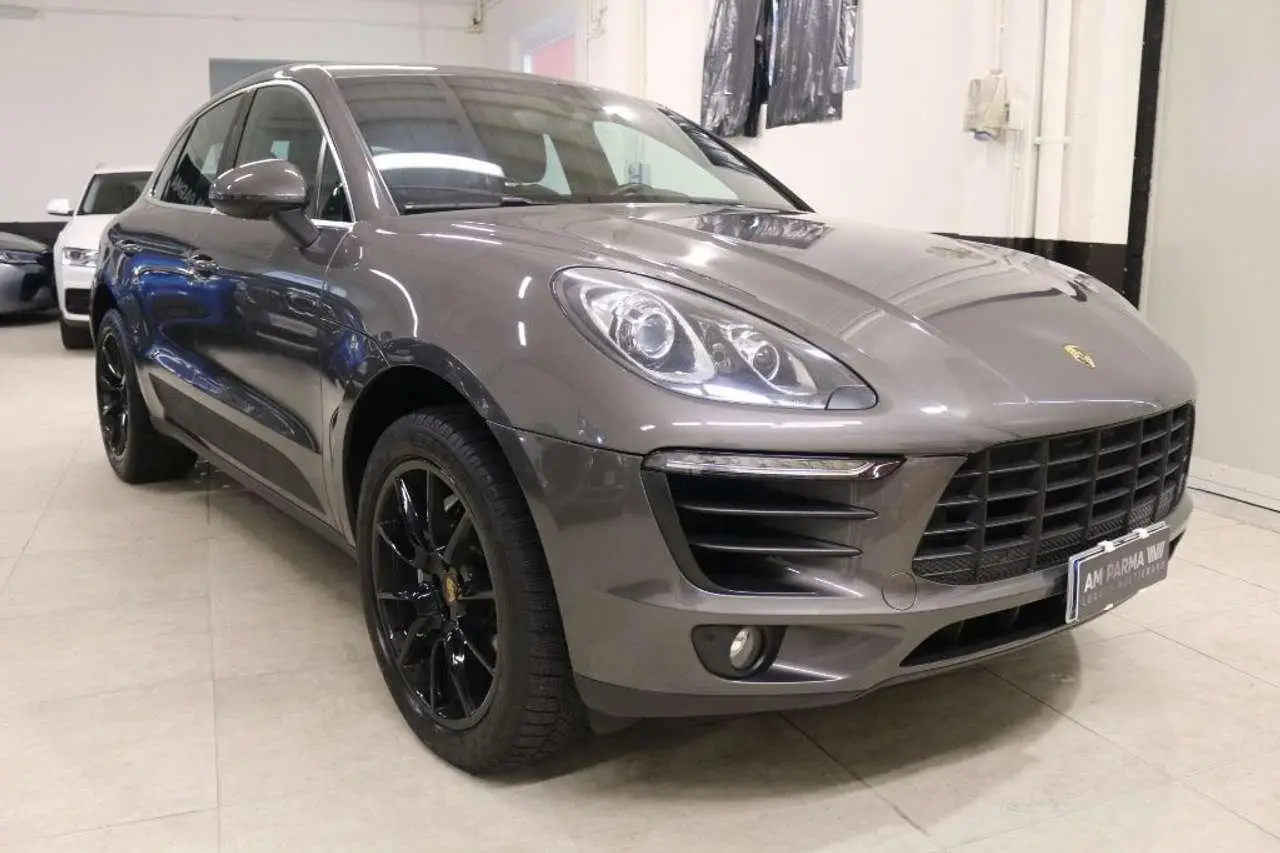 Photo 1 : Porsche Macan 2015 Essence