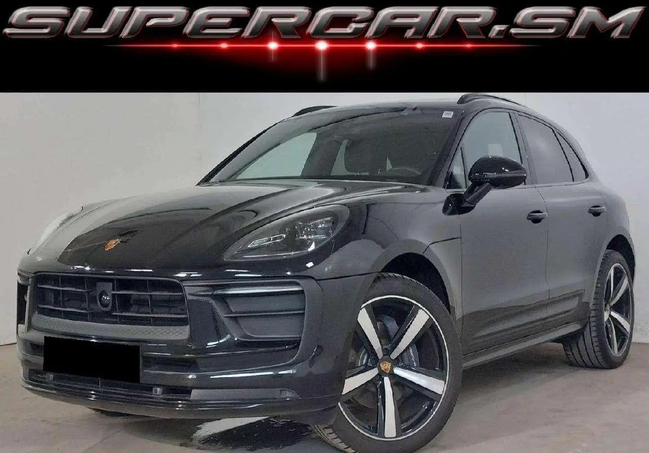 Photo 1 : Porsche Macan 2023 Essence