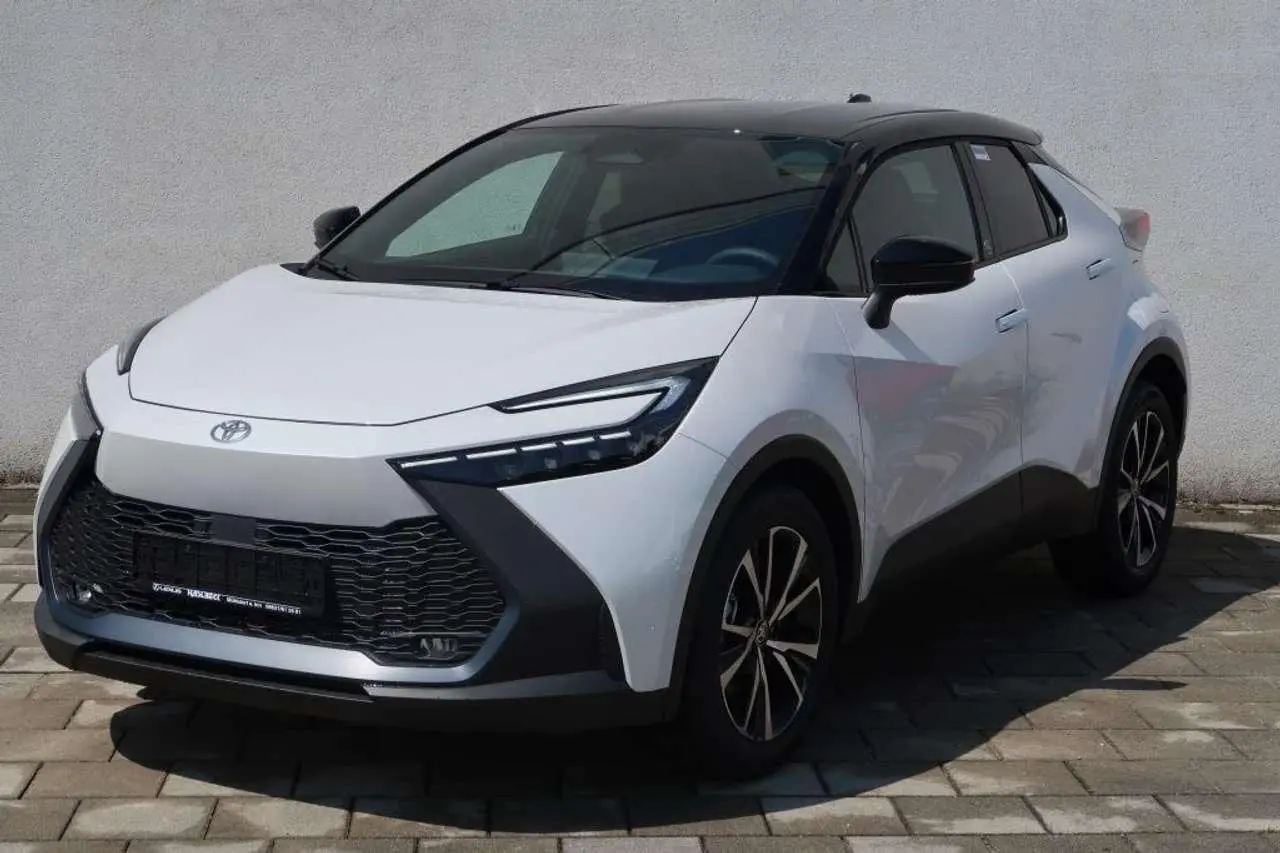 Photo 1 : Toyota C-hr 2024 Hybrid