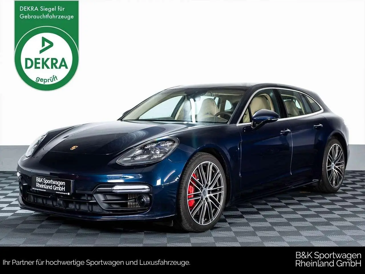 Photo 1 : Porsche Panamera 2018 Essence