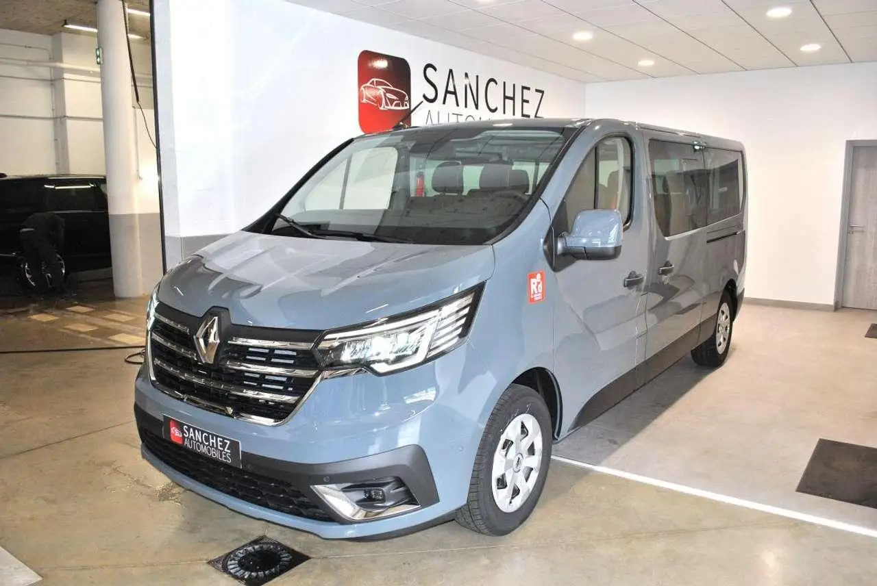 Photo 1 : Renault Trafic 2024 Diesel