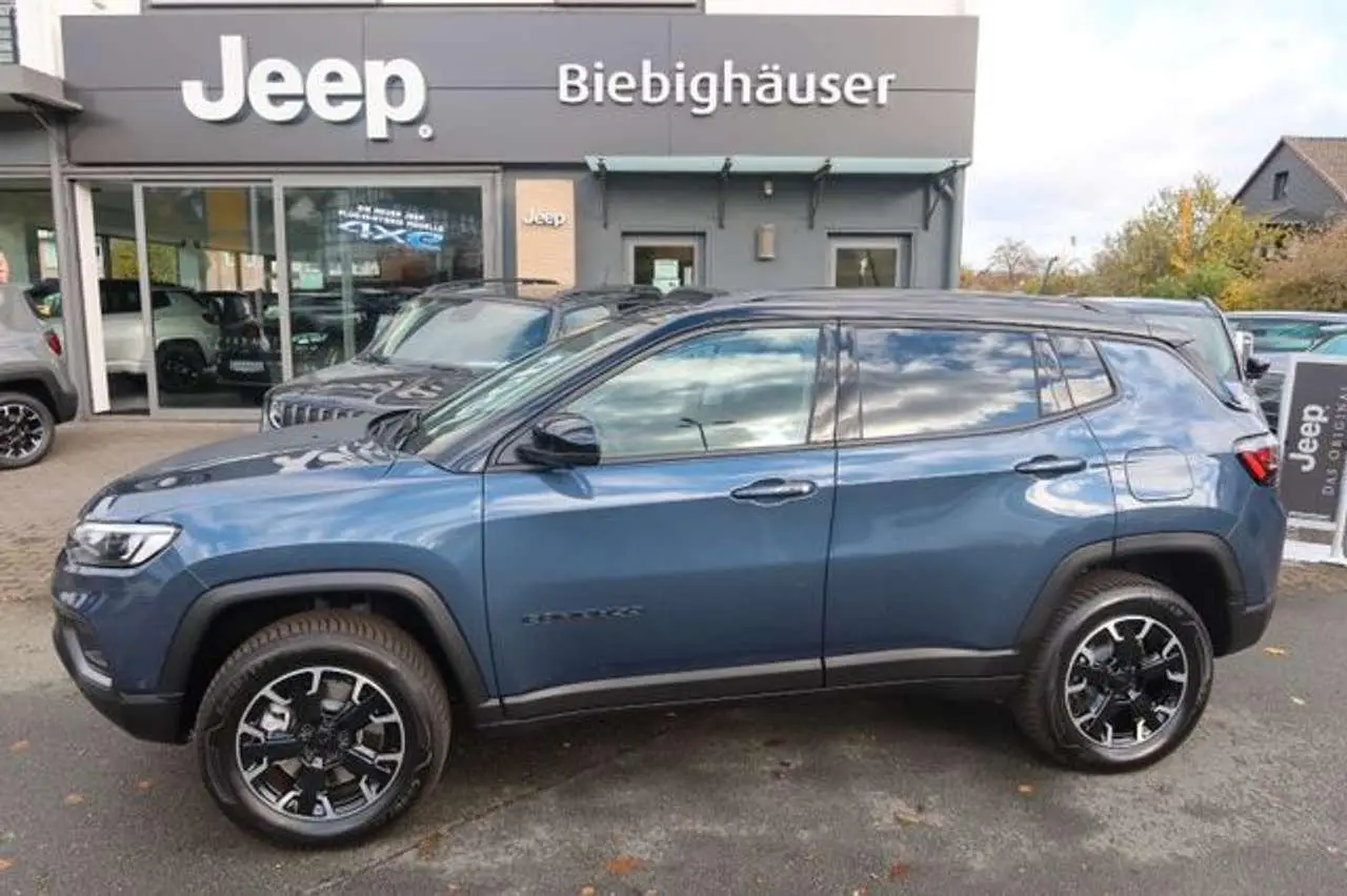 Photo 1 : Jeep Compass 2023 Hybrid