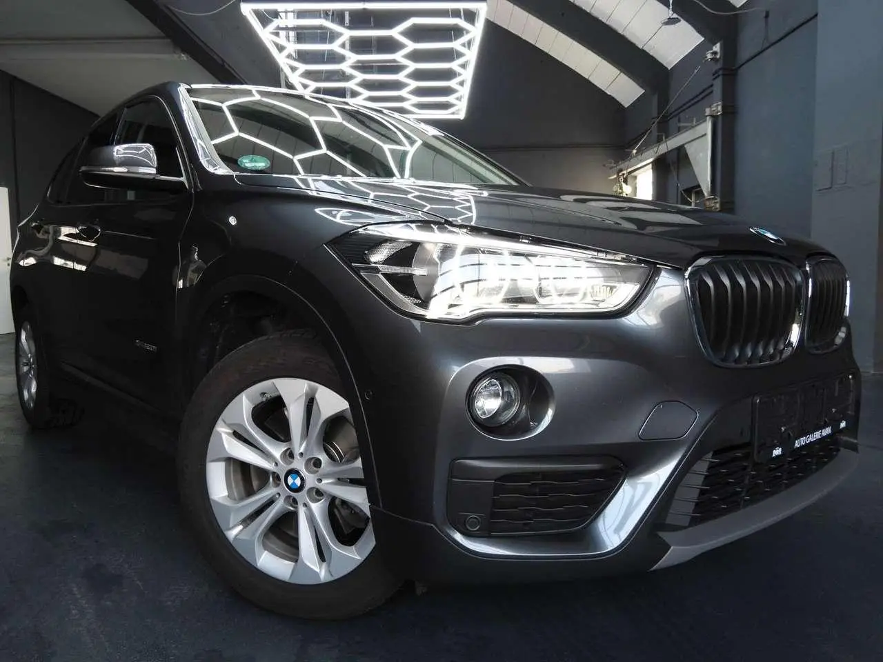 Photo 1 : Bmw X1 2017 Petrol