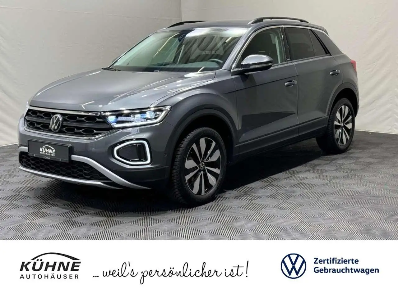 Photo 1 : Volkswagen T-roc 2023 Essence