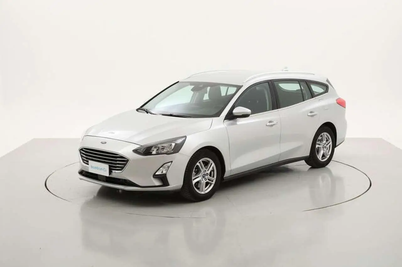 Photo 1 : Ford Focus 2021 Hybride