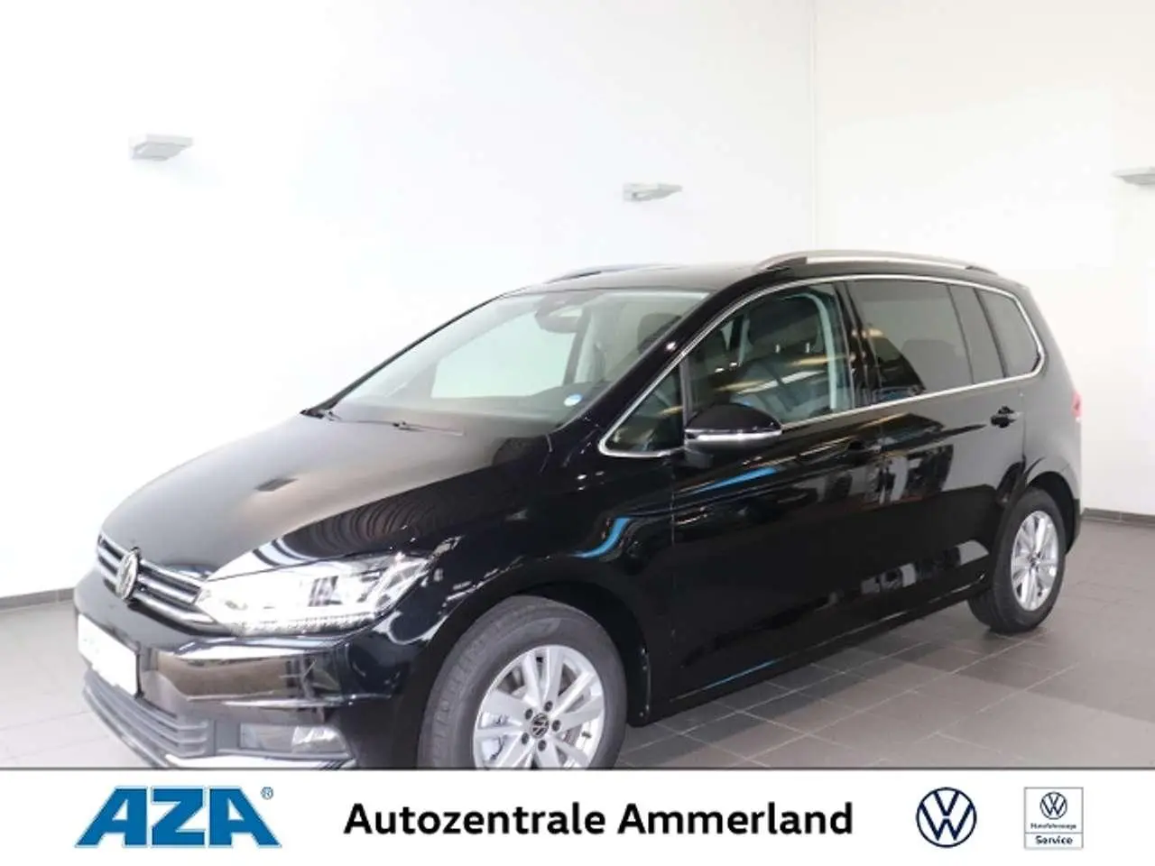 Photo 1 : Volkswagen Touran 2024 Petrol