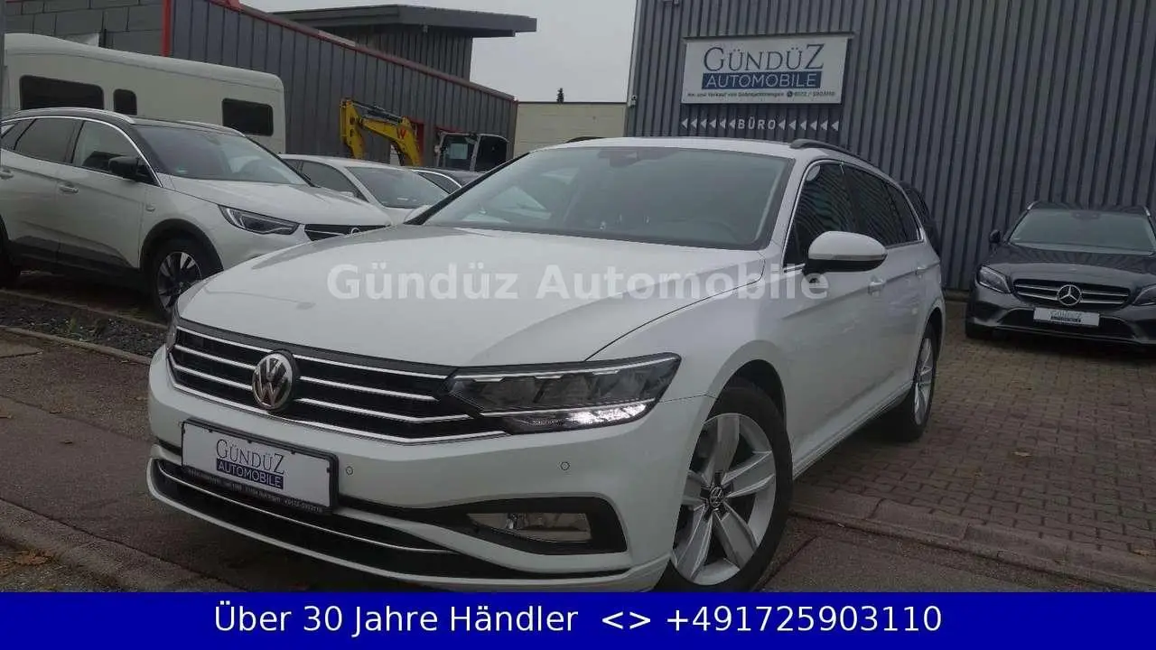 Photo 1 : Volkswagen Passat 2020 Diesel