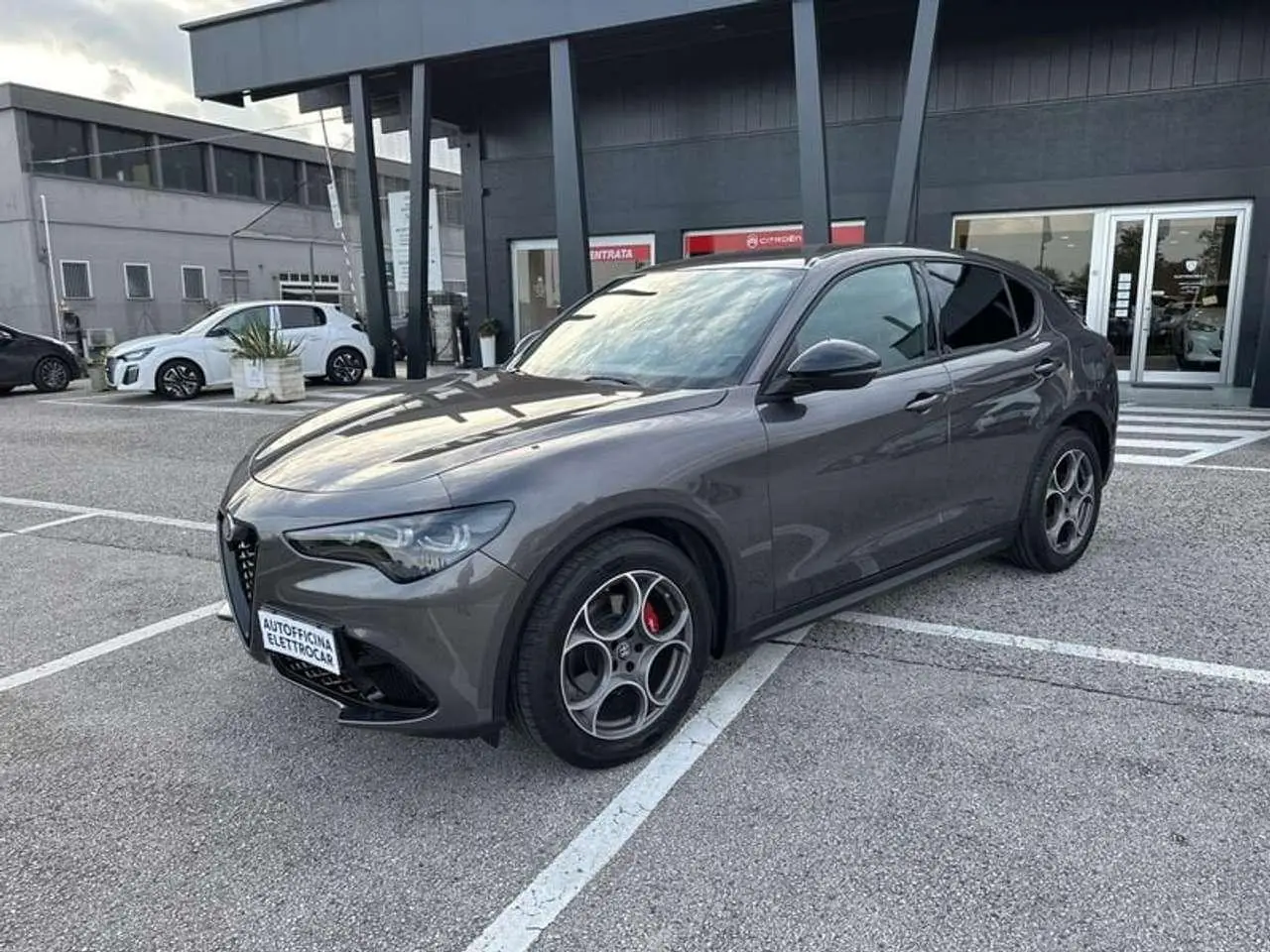 Photo 1 : Alfa Romeo Stelvio 2024 Diesel