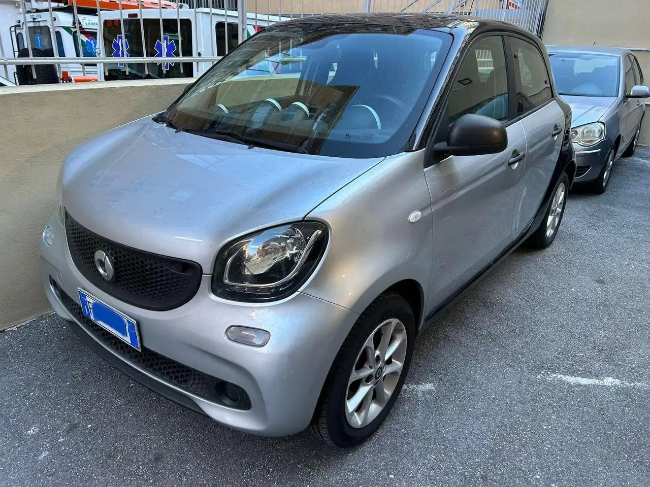 Photo 1 : Smart Forfour 2015 Essence