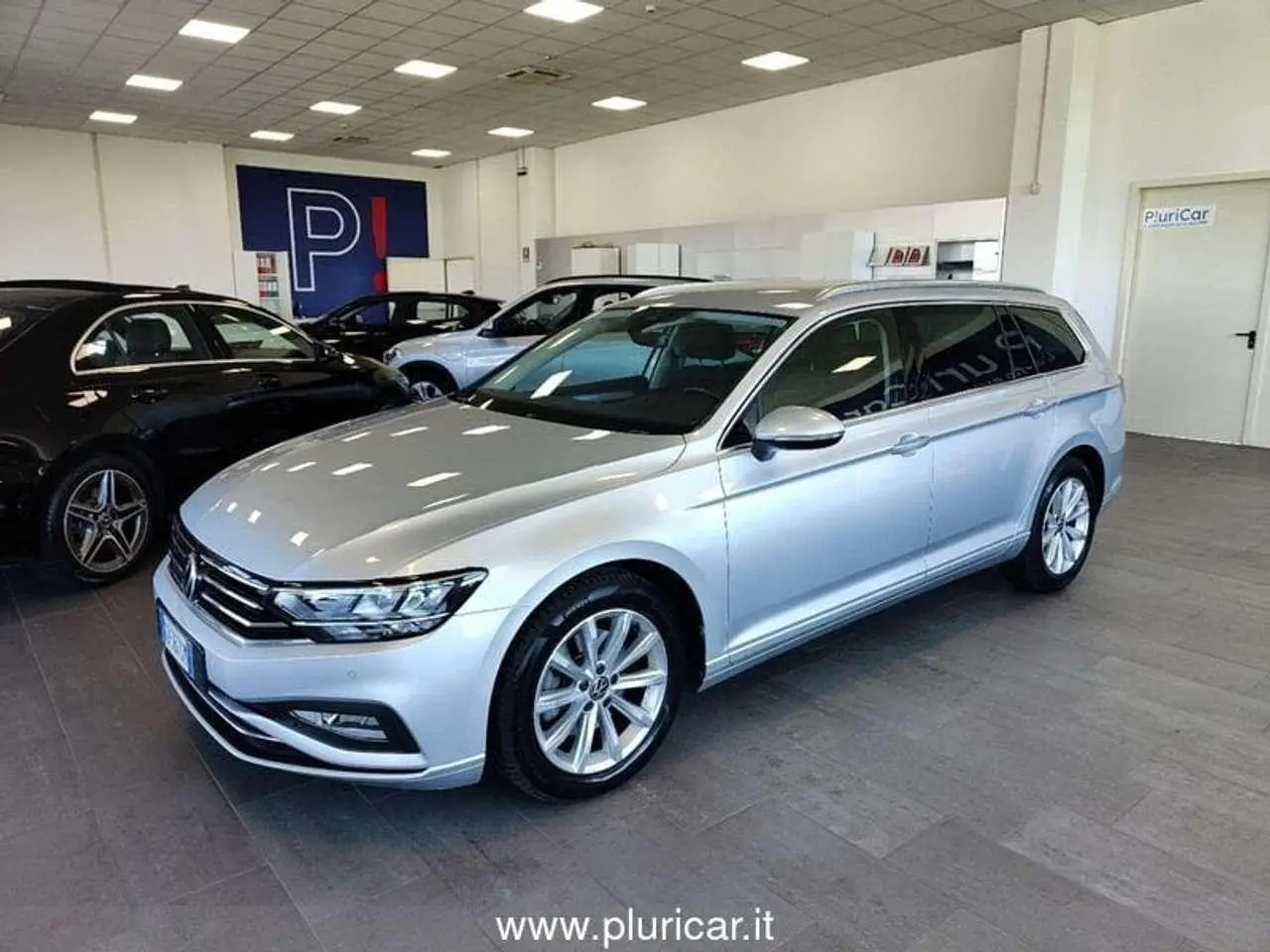 Photo 1 : Volkswagen Passat 2020 Diesel