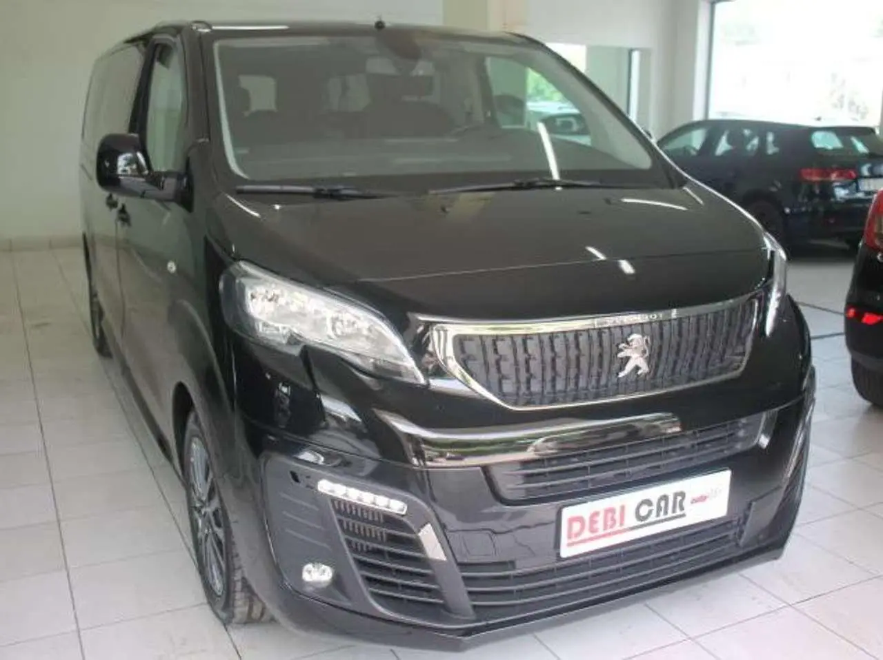 Photo 1 : Peugeot Traveller 2020 Diesel