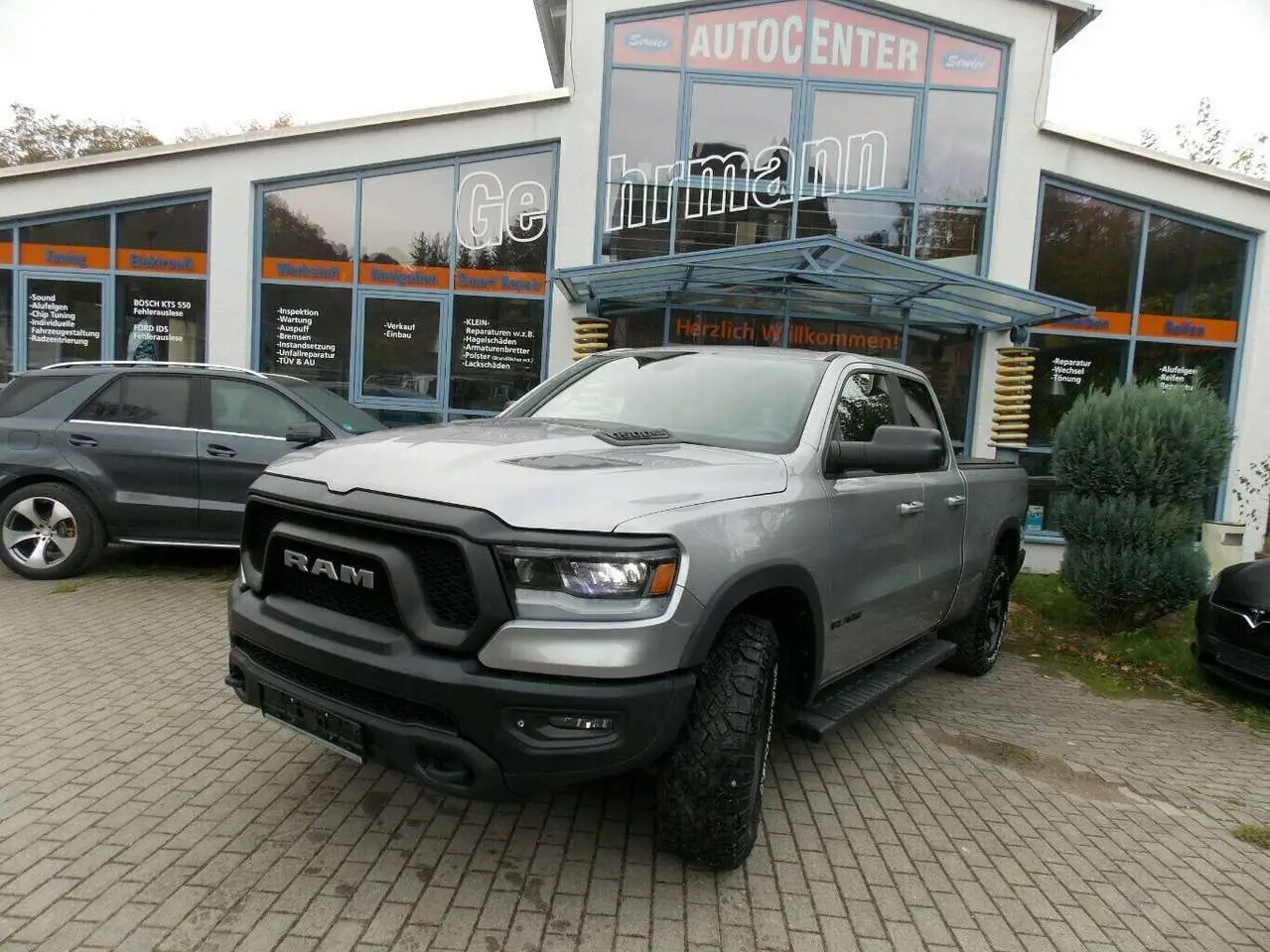 Photo 1 : Dodge Ram 2020 Petrol