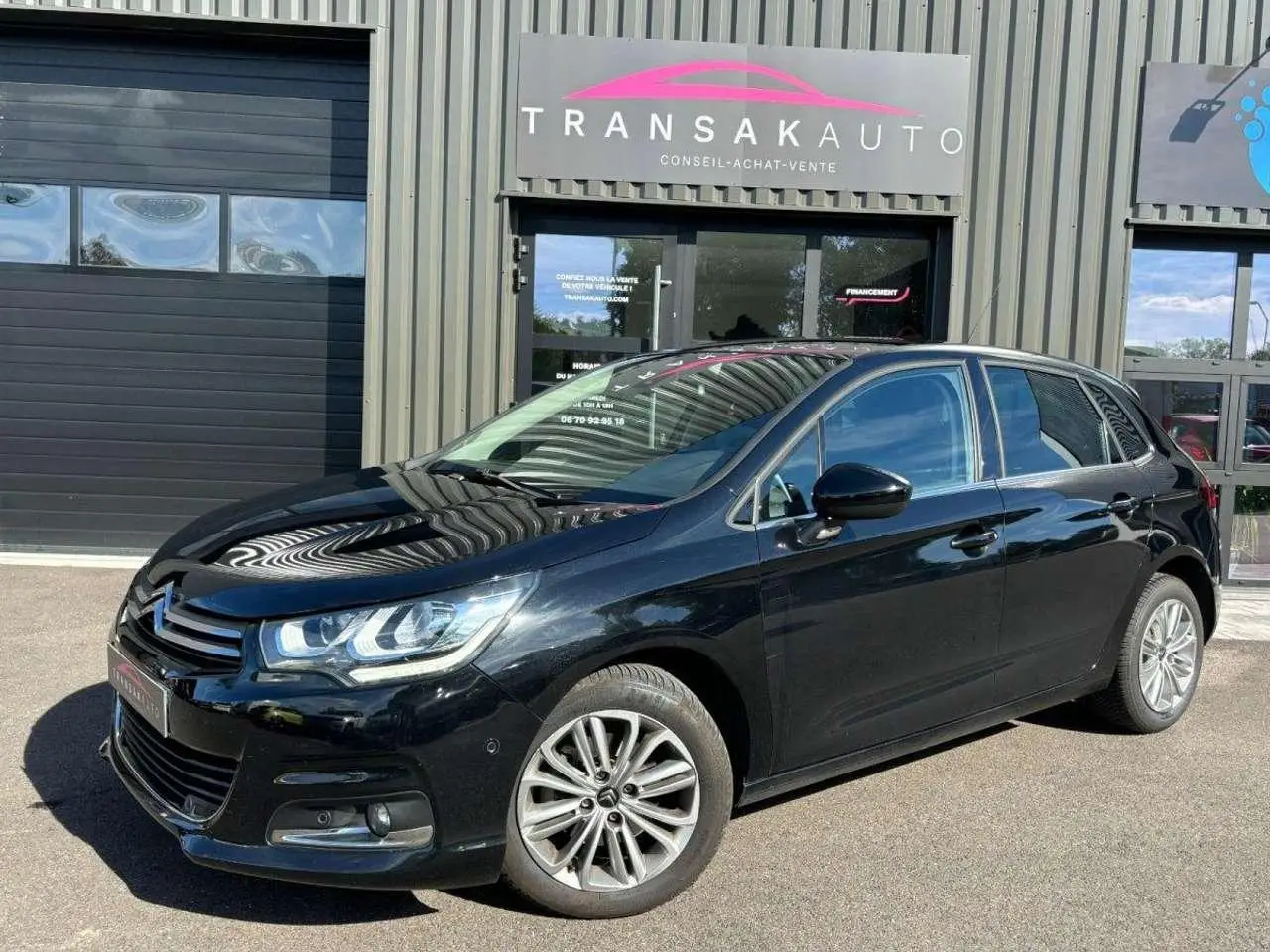 Photo 1 : Citroen C4 2017 Petrol