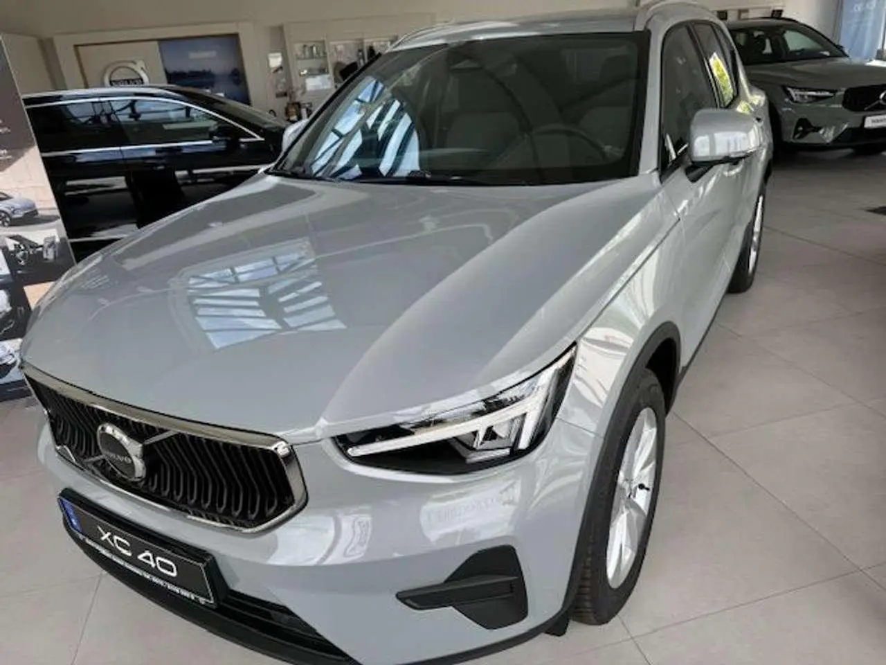 Photo 1 : Volvo Xc40 2024 Petrol