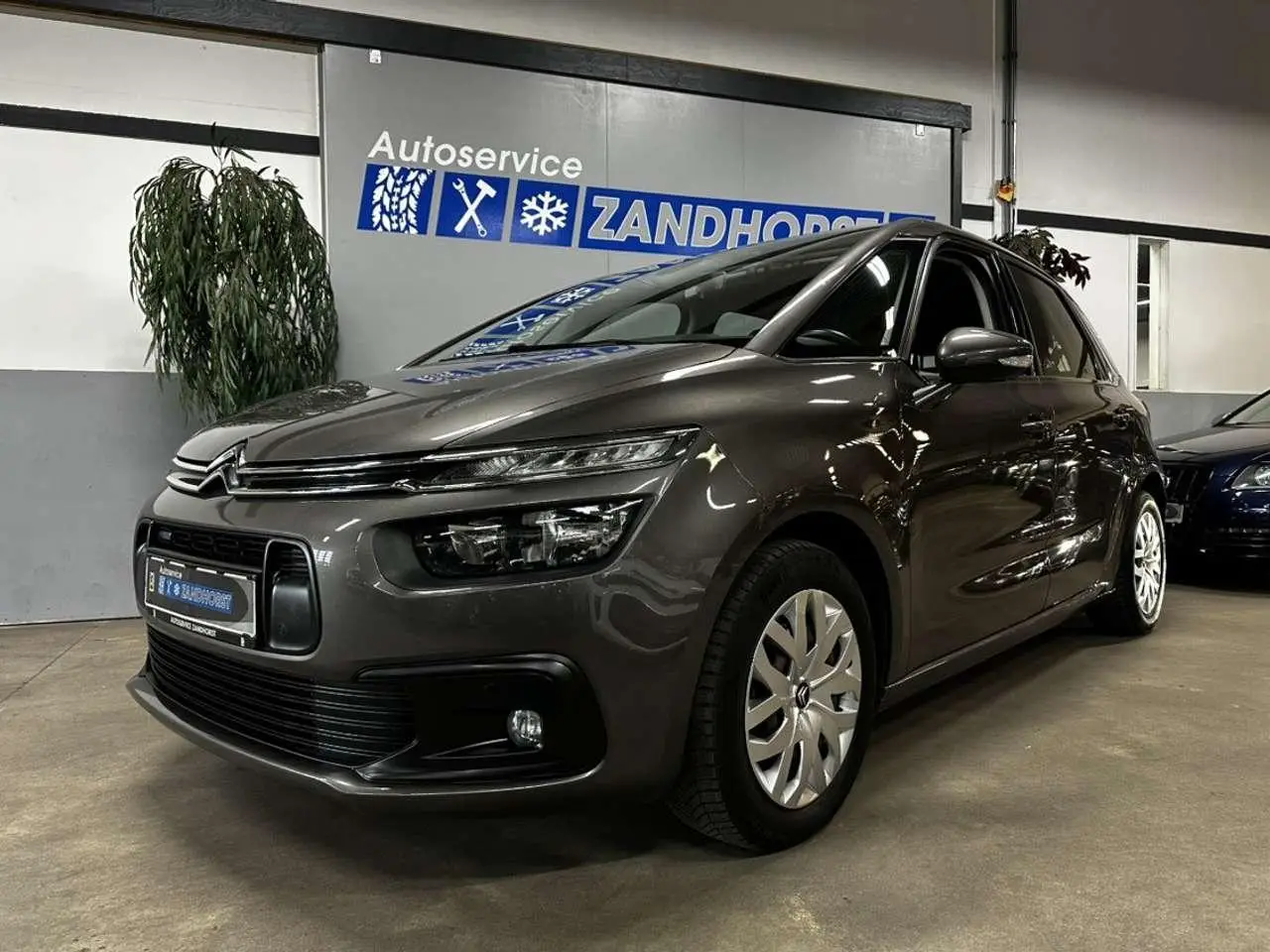 Photo 1 : Citroen C4 2017 Essence