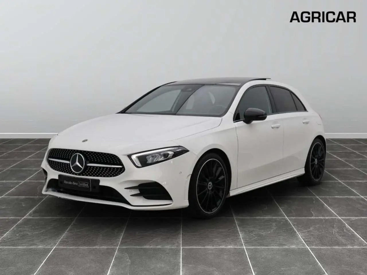 Photo 1 : Mercedes-benz Classe A 2021 Petrol