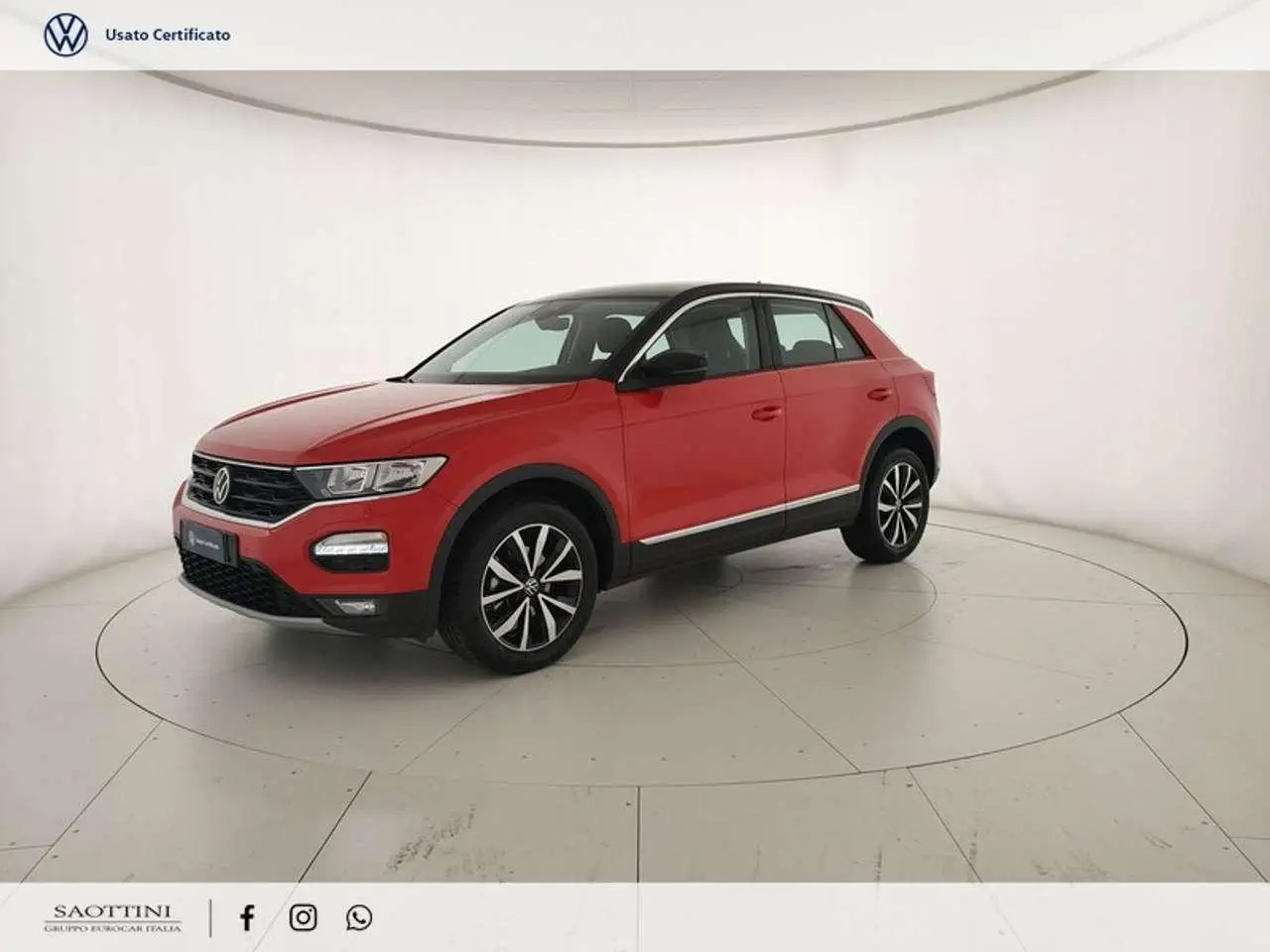 Photo 1 : Volkswagen T-roc 2021 Petrol