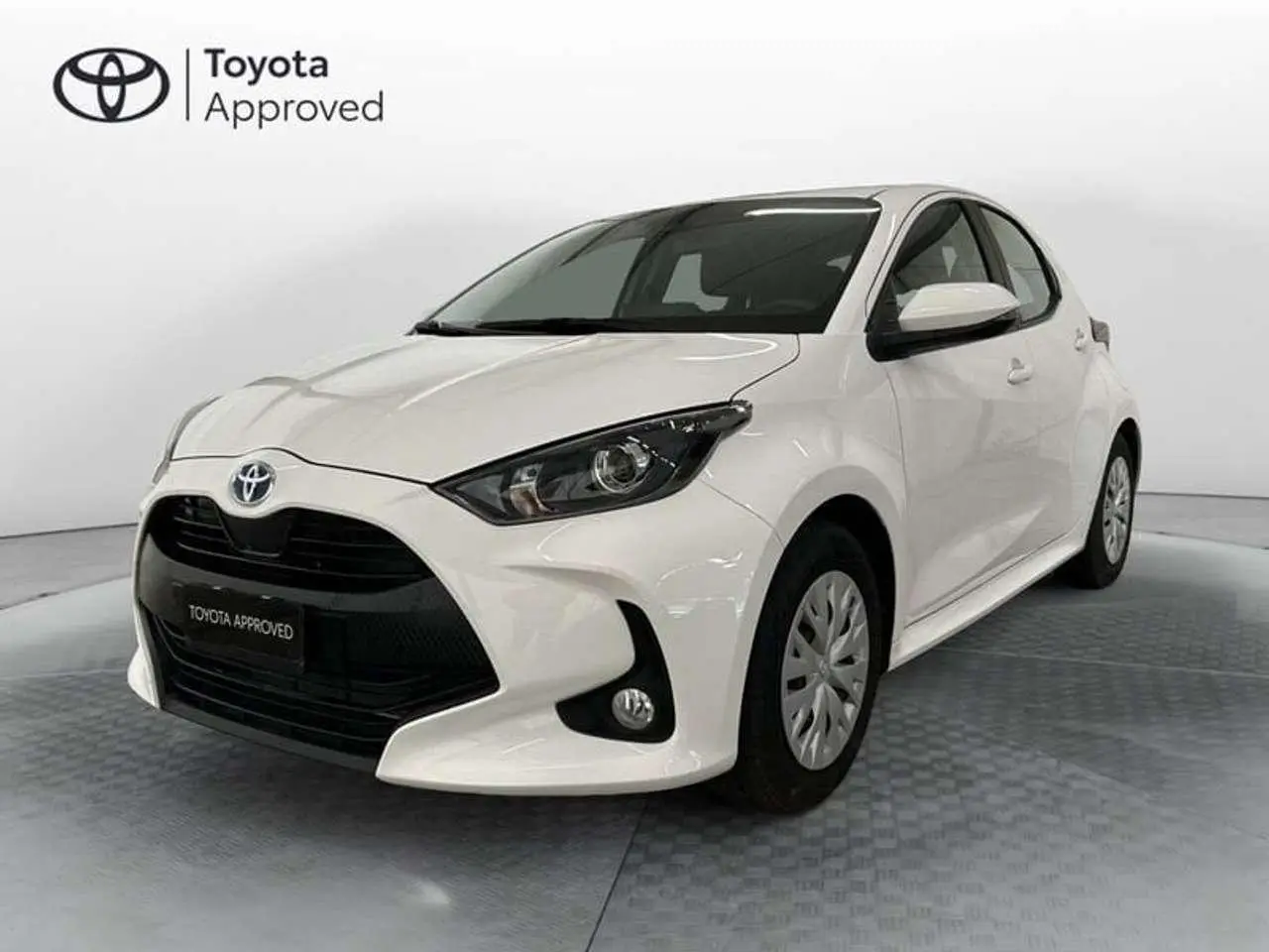 Photo 1 : Toyota Yaris 2021 Hybrid