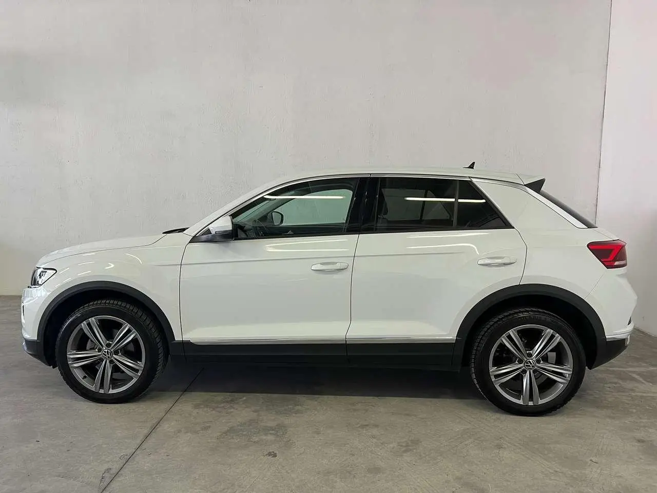 Photo 1 : Volkswagen T-roc 2020 Essence