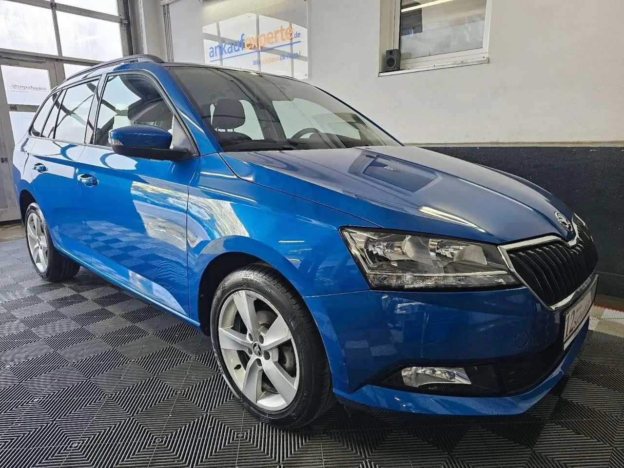 Photo 1 : Skoda Fabia 2019 Petrol