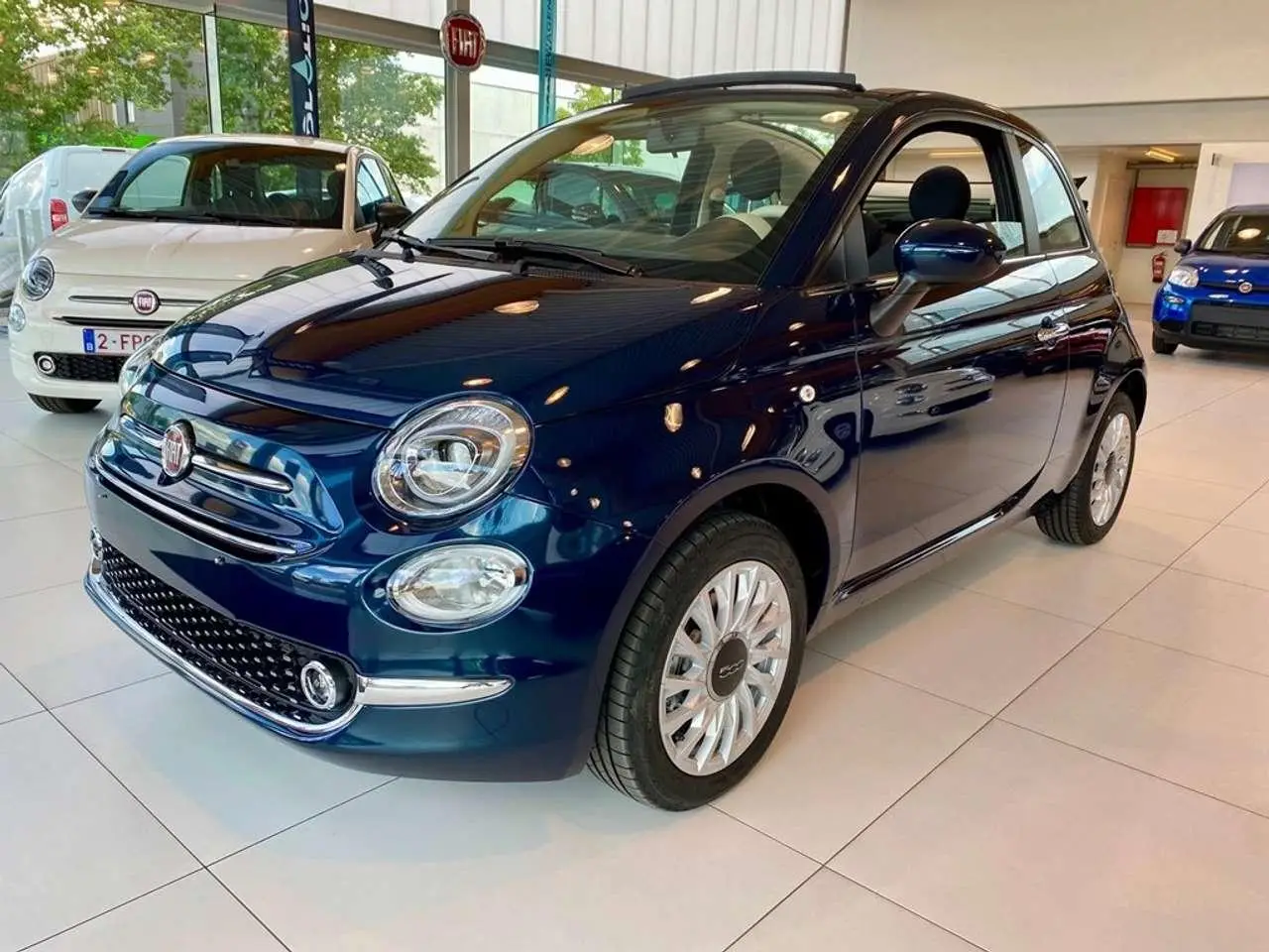 Photo 1 : Fiat 500c 2024 Hybrid