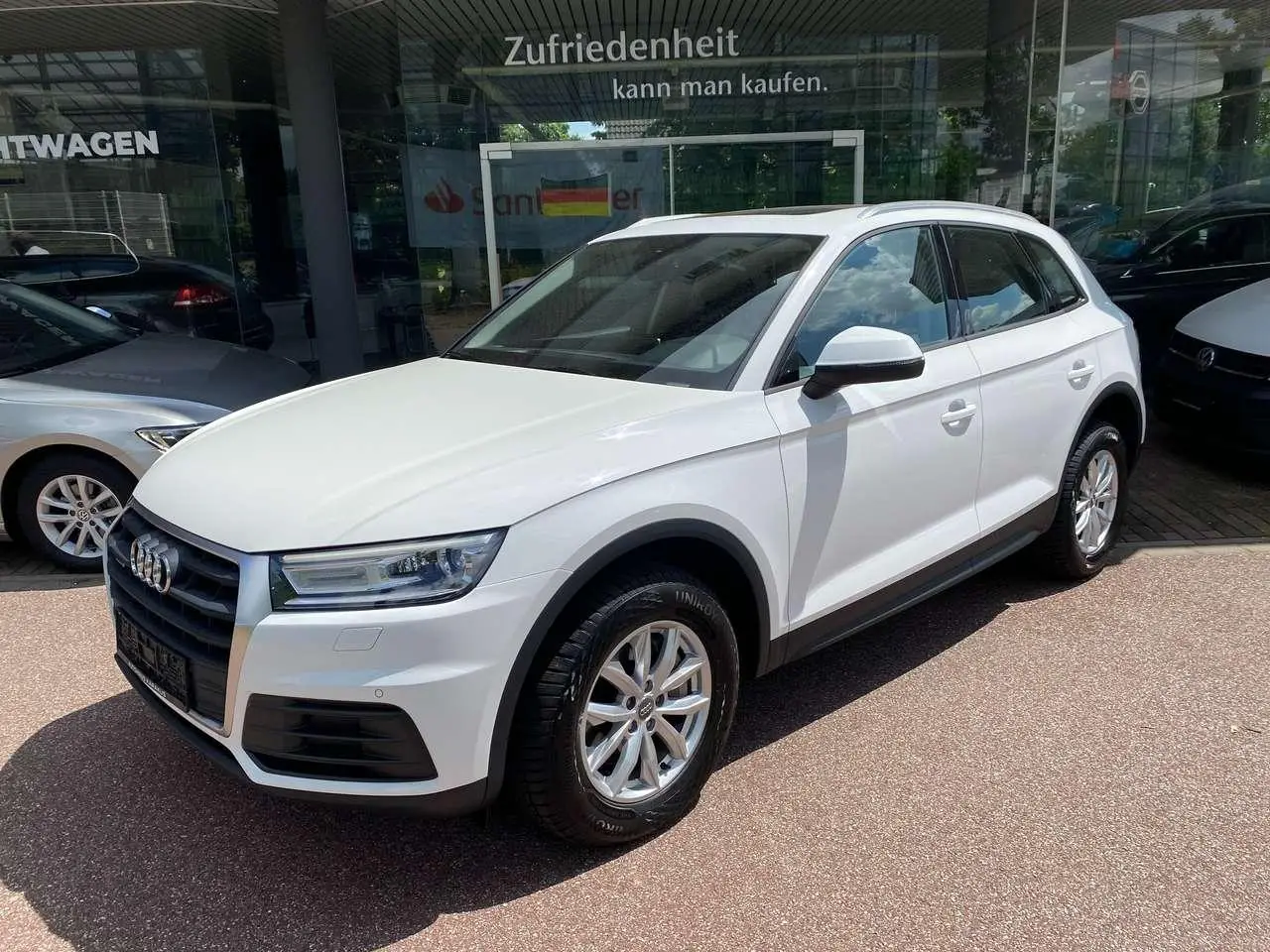 Photo 1 : Audi Q5 2017 Essence