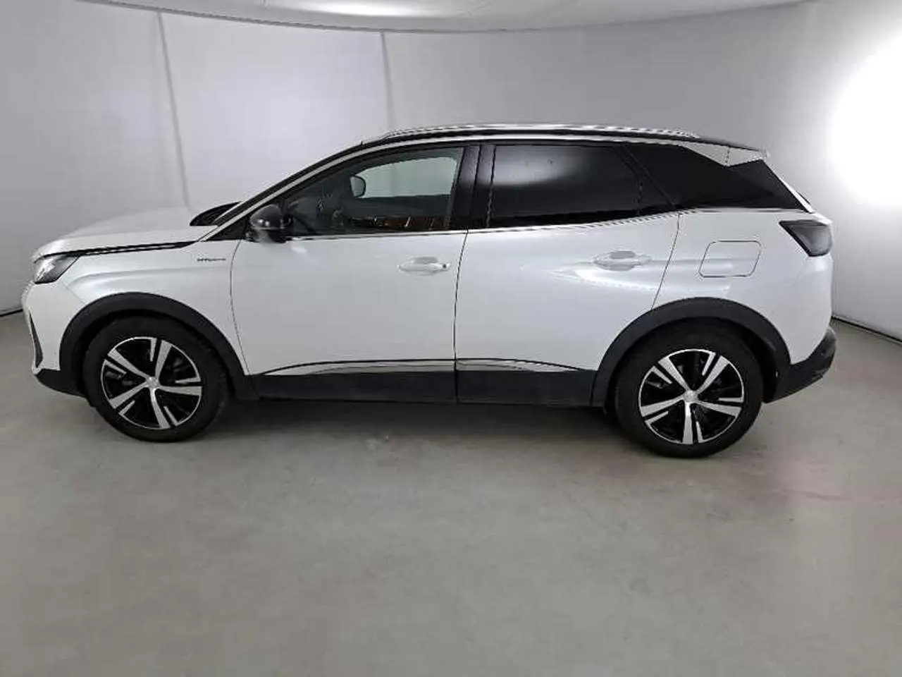 Photo 1 : Peugeot 3008 2021 Hybride