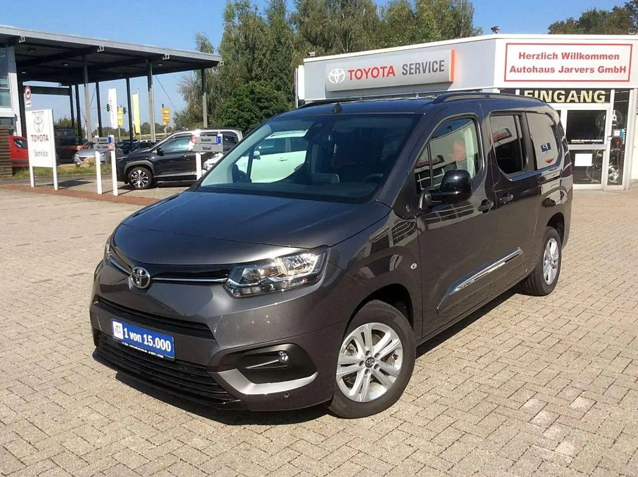 Photo 1 : Toyota Proace 2023 Petrol