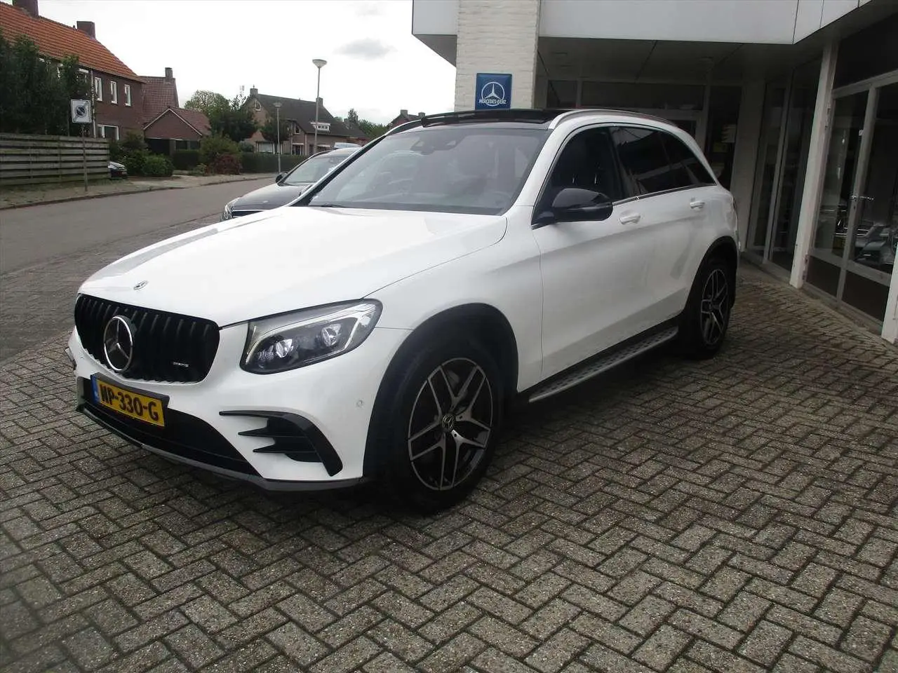 Photo 1 : Mercedes-benz Classe Glc 2016 Essence