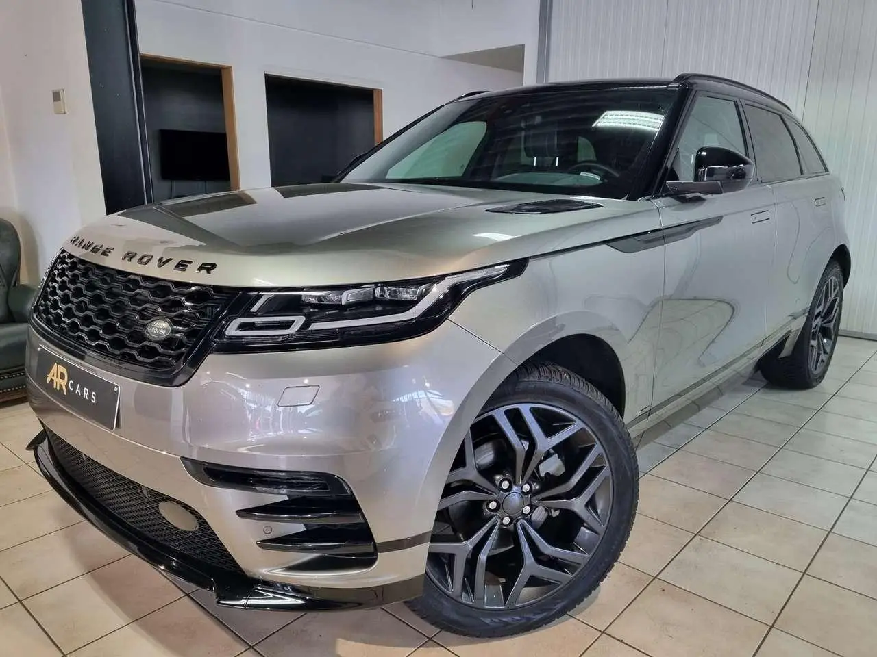 Photo 1 : Land Rover Range Rover Velar 2019 Diesel