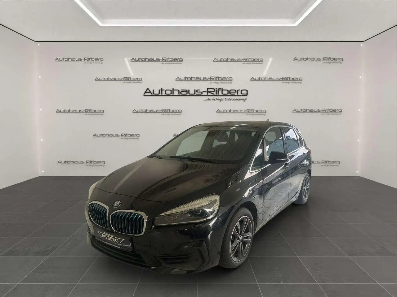 Photo 1 : Bmw Serie 2 2019 Hybrid