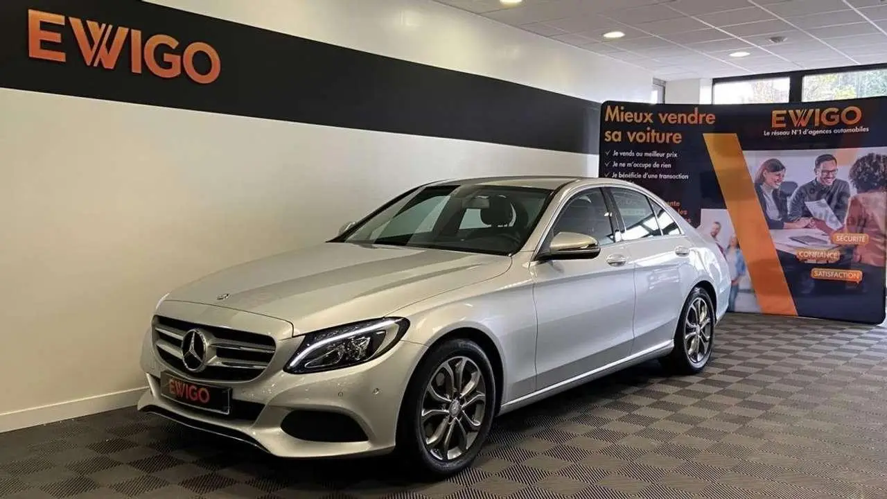 Photo 1 : Mercedes-benz Classe C 2015 Petrol